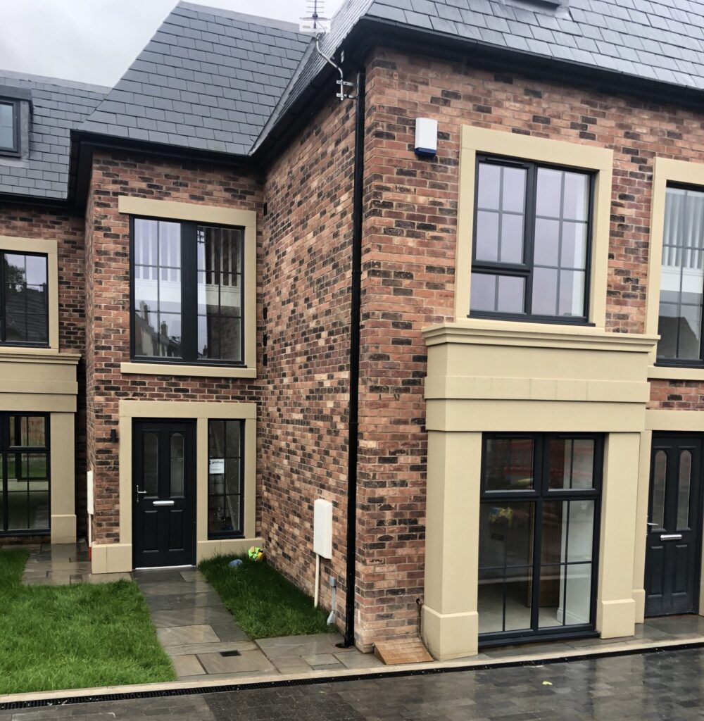 Stone-Coat-Window-Door-Surrounds-scaled